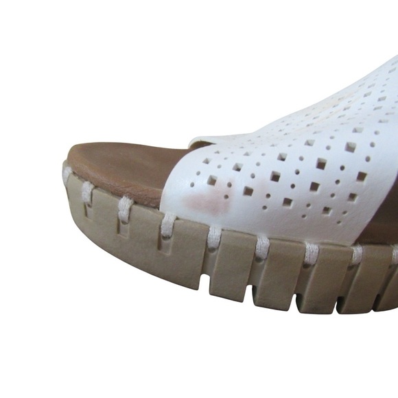 Skechers Pier Ave Wedge Sandals 9 White Strappy Perforated Luxe Foam Comfort - Picture 7 of 11